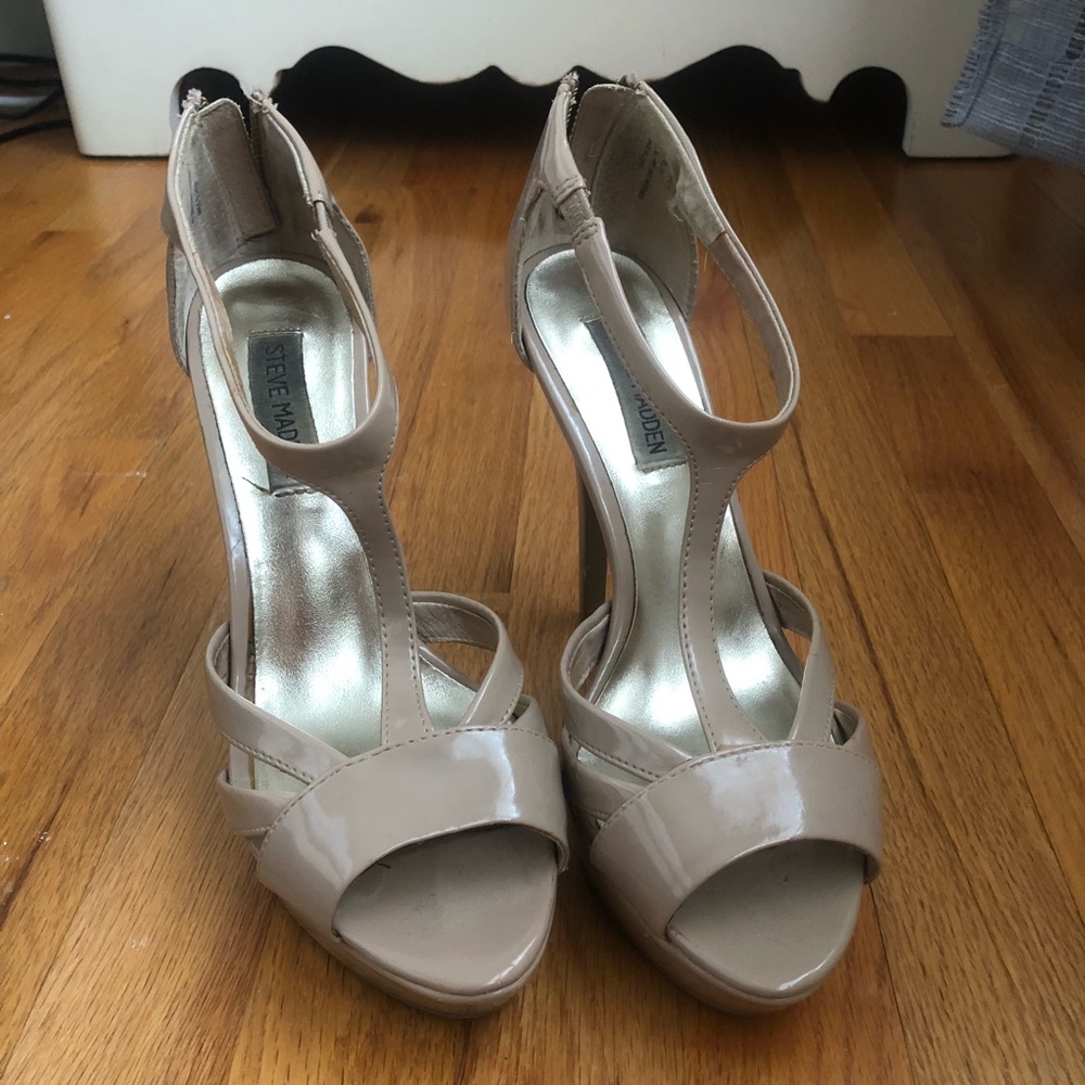 Steve Madden open-toad heels